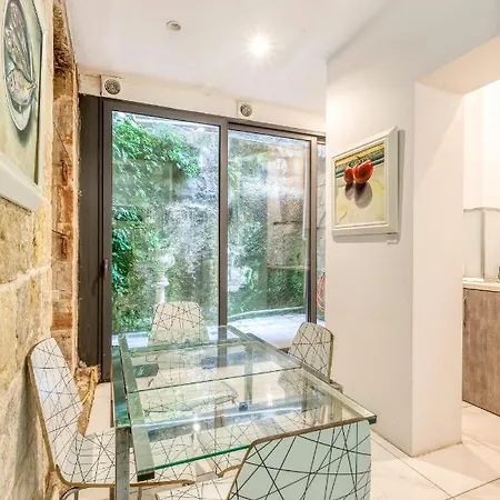 Spacious, Lux 1br In The Capital, By 360 Estates 아파트 발레타